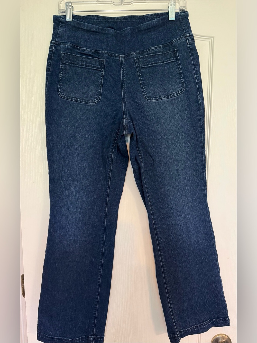 Belle by Kim Gravel TripleLuxe Denim
Baby Boot Cut Jean Womens 10P